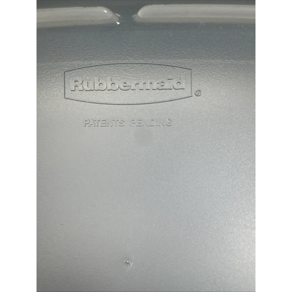 Rubbermaid servin saver